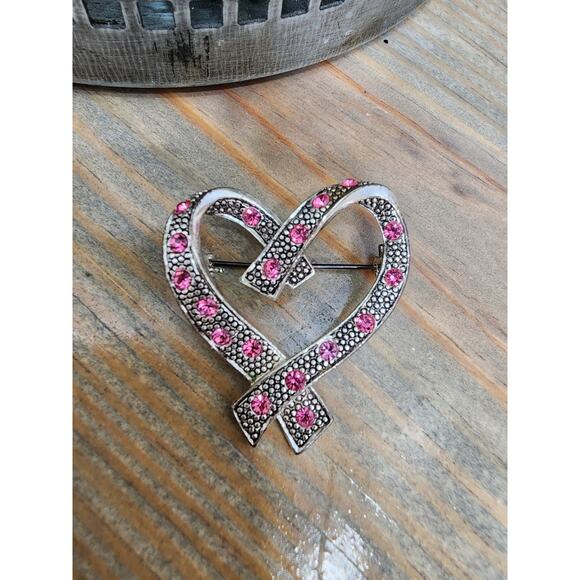 Vintage Anne Klein Rhinestone HEART Brooch Textured Silver Tone Pink Valentine's - Picture 1 of 4